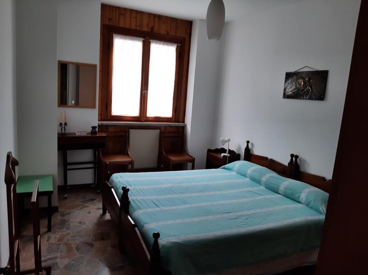 Bilocale A Piazza Brembana Daire Dış mekan fotoğraf