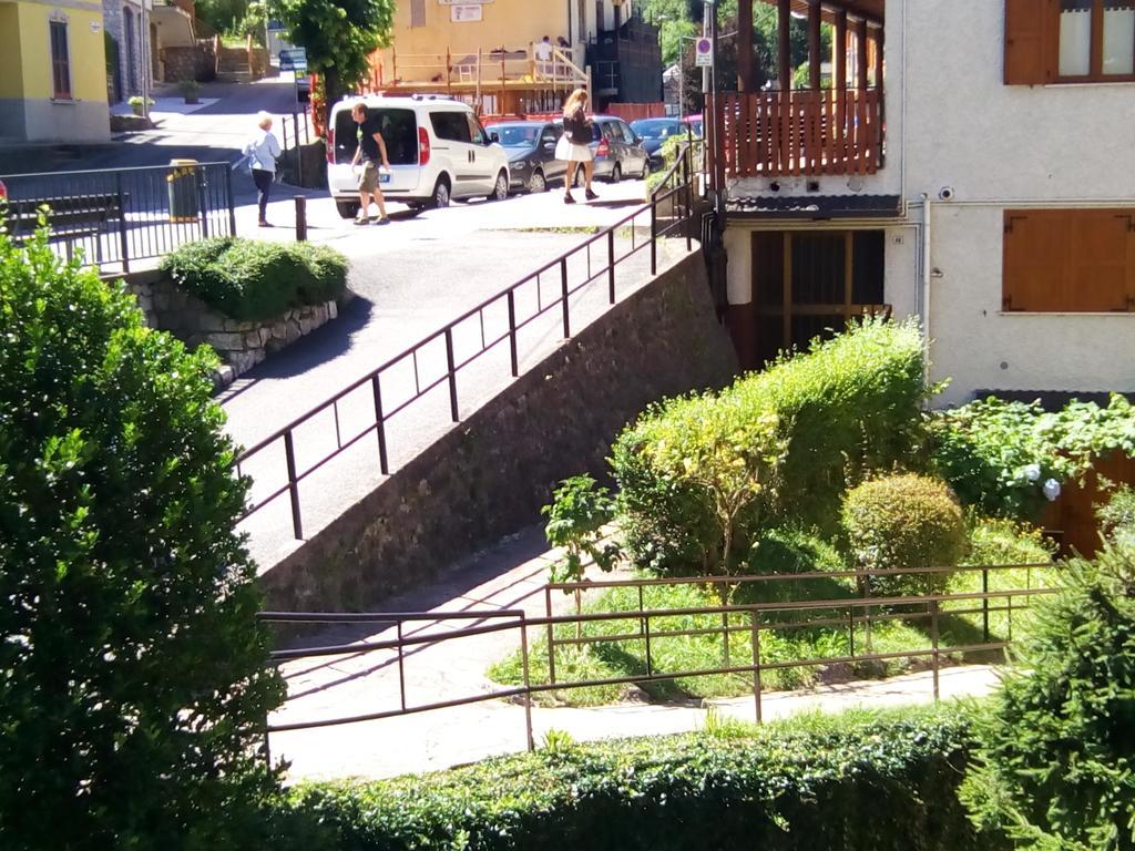 Bilocale A Piazza Brembana Daire Dış mekan fotoğraf